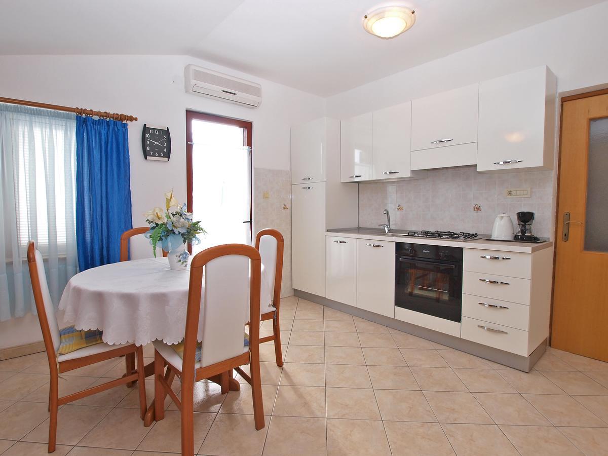 Apartma Milan 1048 *