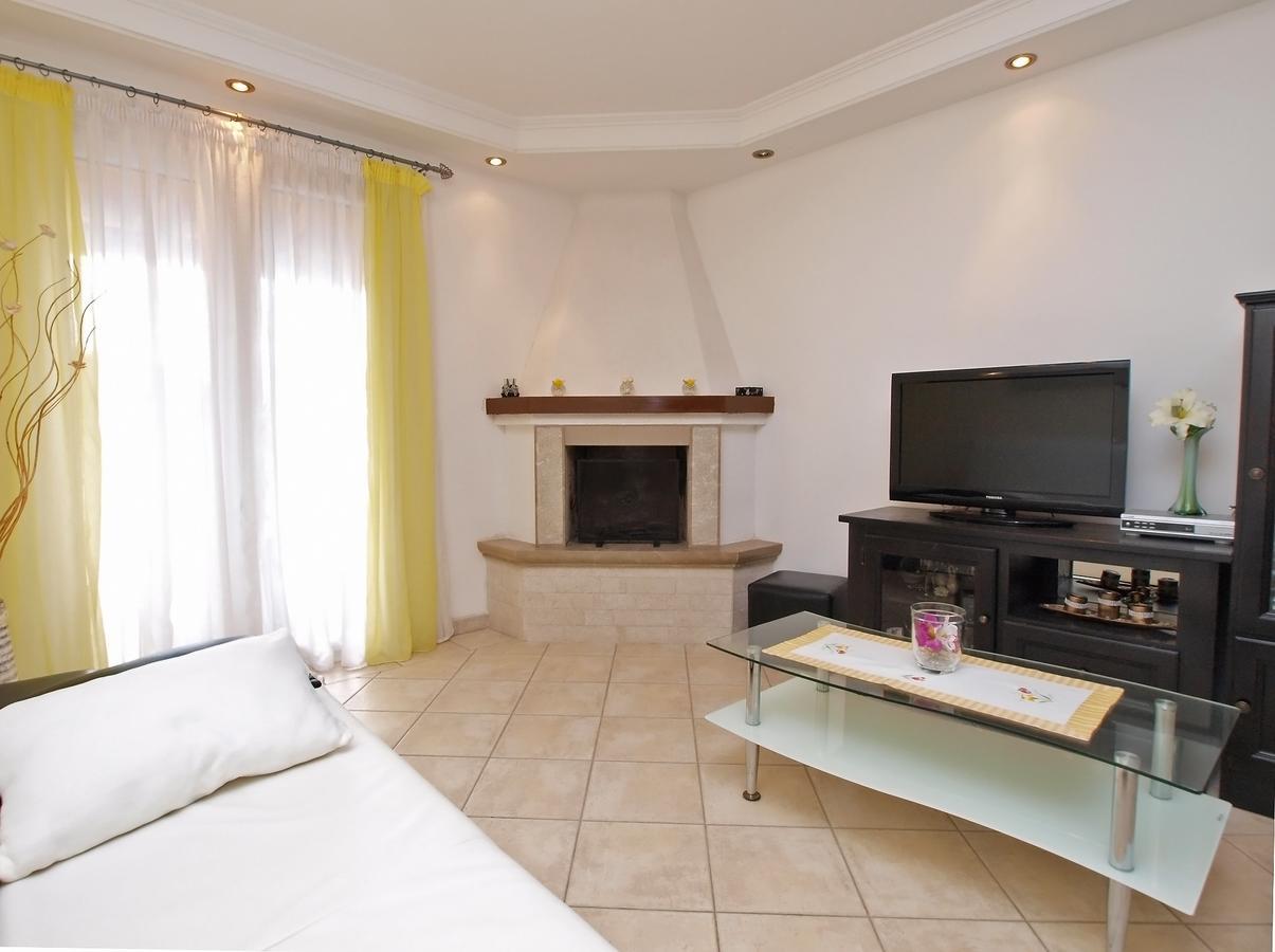 Apartma Milan 1048 *